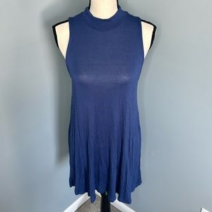 ***Iris Women’s Blue Halter Dress Sz M